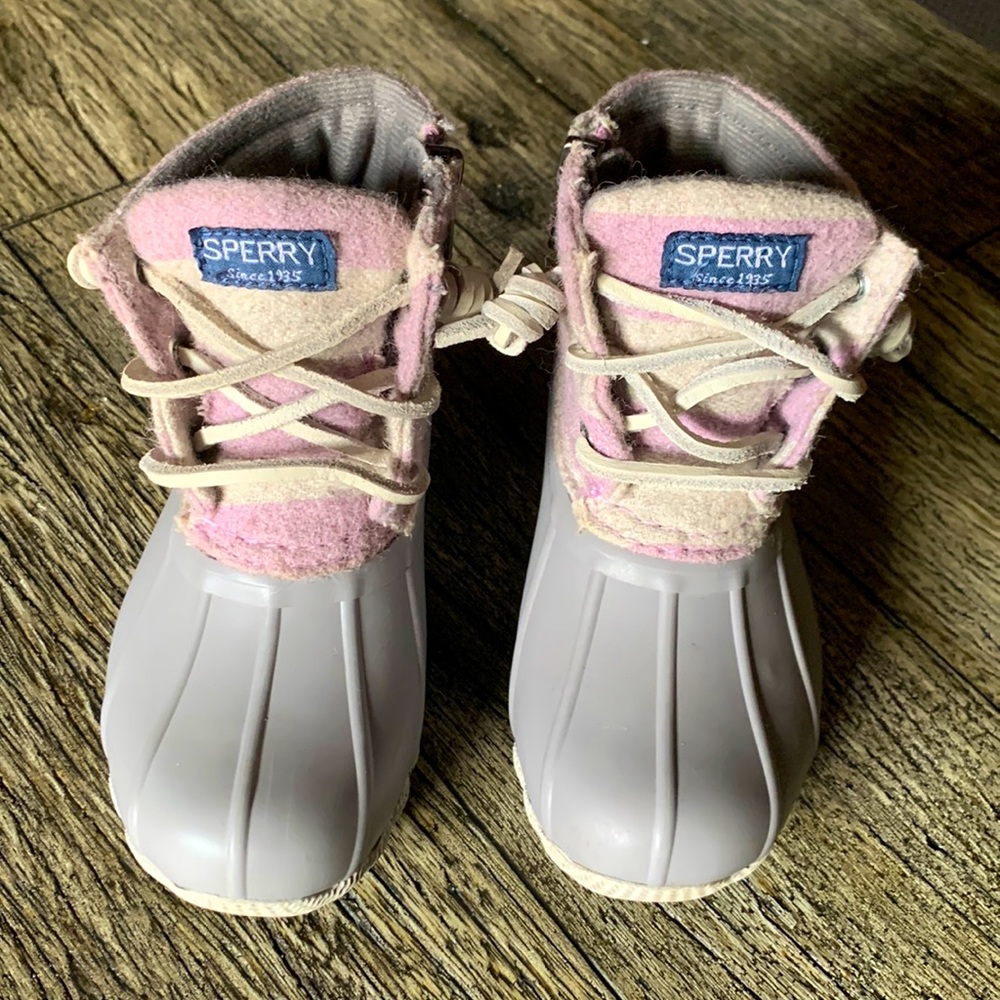 Sperry saltwater duck boots